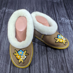 Чуни из натурального меха овчины высшего сорта цвет кофе с молоком