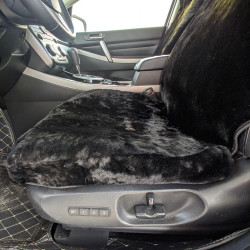 Чехлы на машину. На два передних сиденья