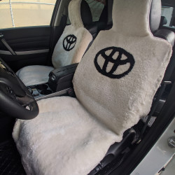 Чехлы на машину. (Toyota )